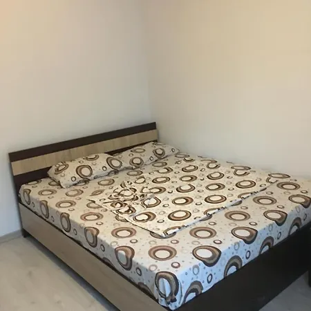 Apartament 2 Etaj 1 Apartmán Mangalia
