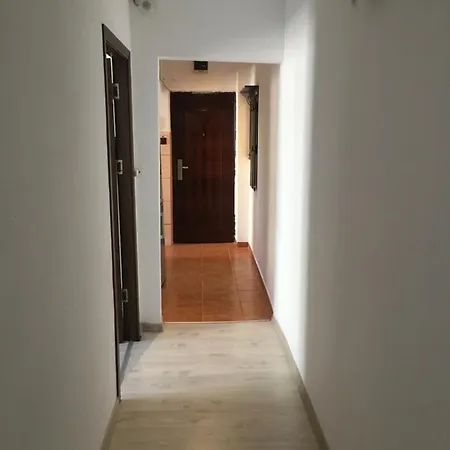 Apartament 2 Etaj 1 アパート *